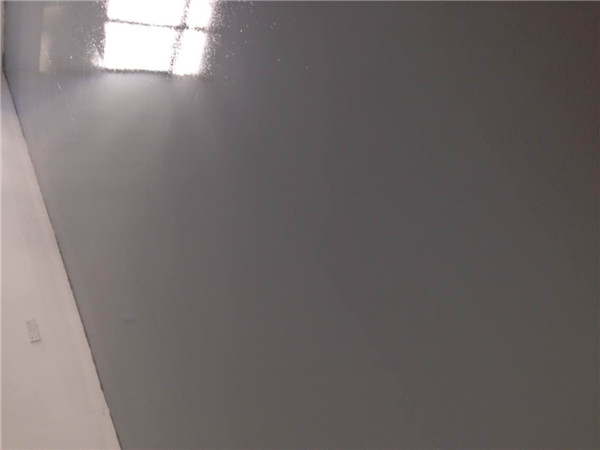 环氧滚涂地坪
